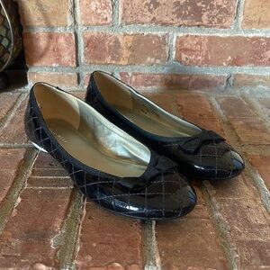 Nine West Lakelandr Black Quilted Pattern Flats